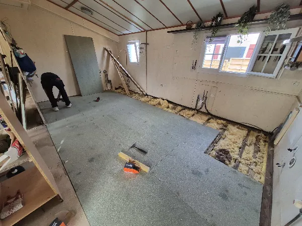 Rénovation sol mobil home